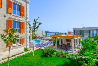 019 2021 29 rogoznica stone villa with sea view for sale