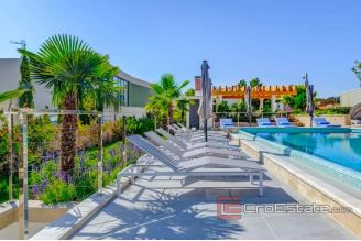 019 2021 29 rogoznica stone villa with sea view for sale