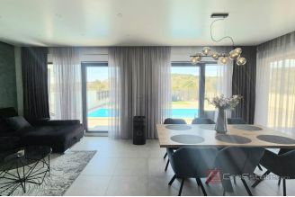 016 2047 125 Vodice Modern villa with pool for sale