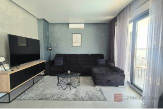 016 2047 125 Vodice Modern villa with pool for sale