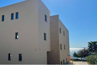 008 5496 30 Pag two bedroom apartment with sea view for sale