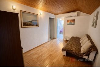 006 2060 08 Split Manus Three bedroom apartment for sale