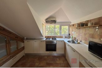 018 2035 367 Split Center Furnished two bedroom apartment for sale