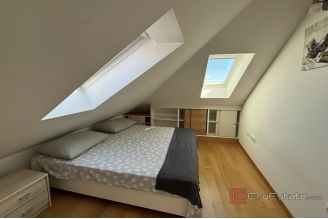 018 2035 367 Split Center Furnished two bedroom apartment for sale