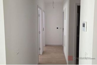 016 2048 59 Makarska Two bedroom apartment in a new building for sale