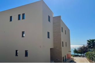 008 5499 30 Pag one bedroom apartment with sea view for sale