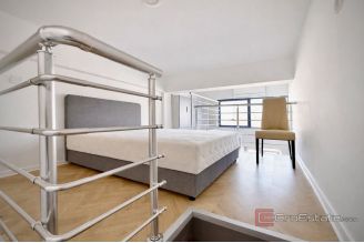 006 2060 09 Split Mejasi modern functional space with gallery for rent