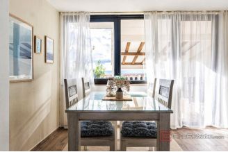 011 2049 98 Makarska House with pool and panoramic sea view for sale