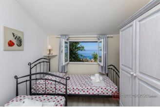 011 2049 98 Makarska House with pool and panoramic sea view for sale