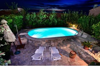 011 2049 98 Makarska House with pool and panoramic sea view for sale