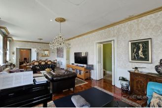 015 1021 54 Rijeka luxury spacious apartment for sale