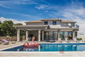 017 5502 30 imotski house with pool for sale