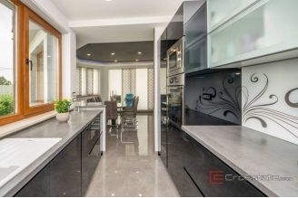 017 5502 30 imotski house with pool for sale