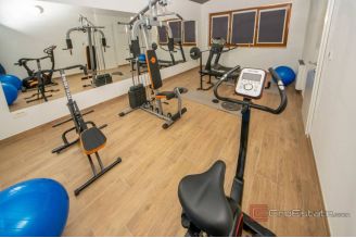 017 5502 30 imotski house with pool for sale