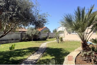 011 2043 211 Zadar Villa with heated pool and open sea view for sale