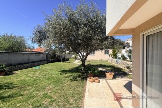 011 2043 211 Zadar Villa with heated pool and open sea view for sale