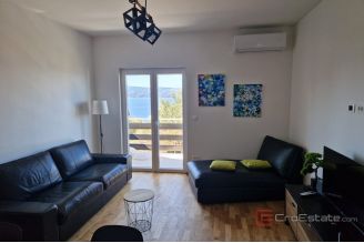 015 5503 30 Omis Four residential units in a smaller building for sale