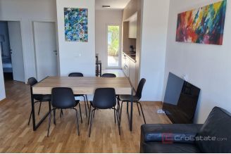 015 5503 30 Omis Four residential units in a smaller building for sale