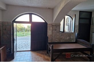 015 5503 30 Omis Four residential units in a smaller building for sale