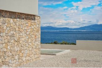 011 2022 491 Solta modern villa in a peaceful location with open sea views for sale