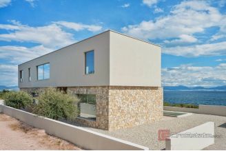 011 2022 491 Solta modern villa in a peaceful location with open sea views for sale