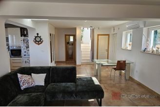 010 5506 30 Split area House with pool and a sea view for sale