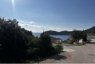 010 2052 120 Korcula Building land near the sea for sale