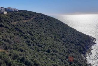 003 5507 30 Cavtat Spacious building land in the first row to the sea for sale