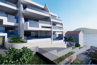 001 2022 490e Primosten Luxury apartment with roof terrace for sale