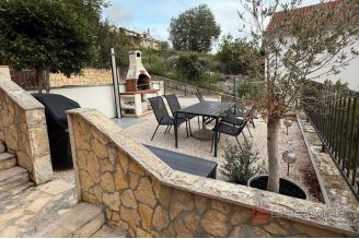 012 5508 30 Brac One bedroom apartment with garden for sale