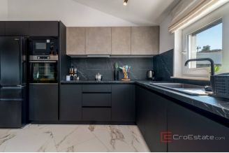 016 2044 86 Rogoznica luxury villa with pool for sale