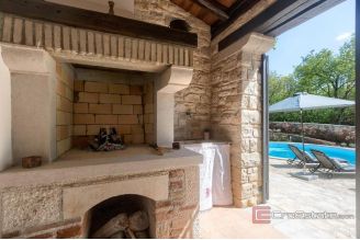 019 1024 48 Pazin Modern villa with pool for sale