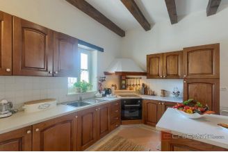 019 1024 48 Pazin Modern villa with pool for sale