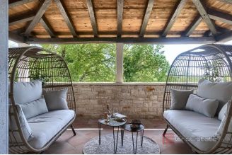 019 1024 48 Pazin Modern villa with pool for sale