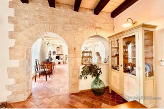 017 1024 49 Rovinj luxury stone villa with pool and big garden for sale