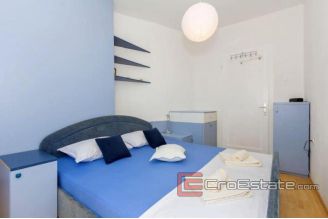 18 2021 65 two bedroom apartment split1