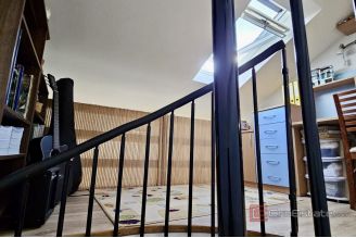 015 2048 63 Makarska Duplex apartment in a great location for sale
