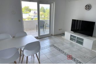 008 1021 56 Krk apartment near the beach for sale