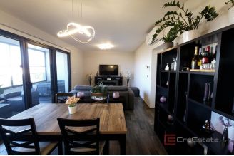 012 1021 55 Krk modern apartment with big terrace for sale