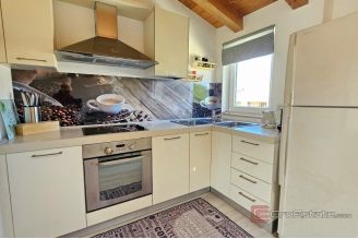 008 1014 50 Porec Two bedroom apartment near the sea for sale