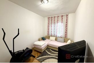 010 2049 100 Split Brda Family house with garden for sale