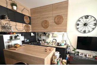 009 1032 05 Zagreb apartment with two units and parking space for sale