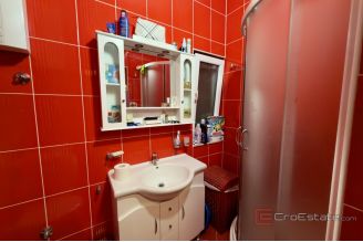 008 2049 101 Omis Two bedroom apartment with a sea view for sale