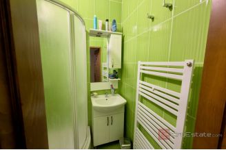 008 2049 101 Omis Two bedroom apartment with a sea view for sale