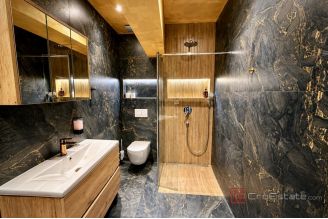 020 2060 14 Split Mejasi Modern house with pool for sale