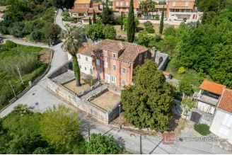 010 5510 30 Dubrovnik Historic villa with a sea view for sale