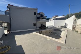 020 2035 376 Ciovo modern house with sea view for sale