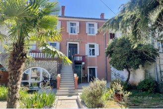 001 1023 66 Krk renovated stone house with garden for sale