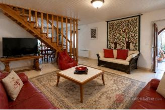 012 1023 66 Krk renovated stone house with garden for sale