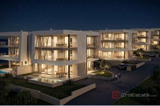 001 2043 213 Vodice two bedroom apartment with sea view for sale